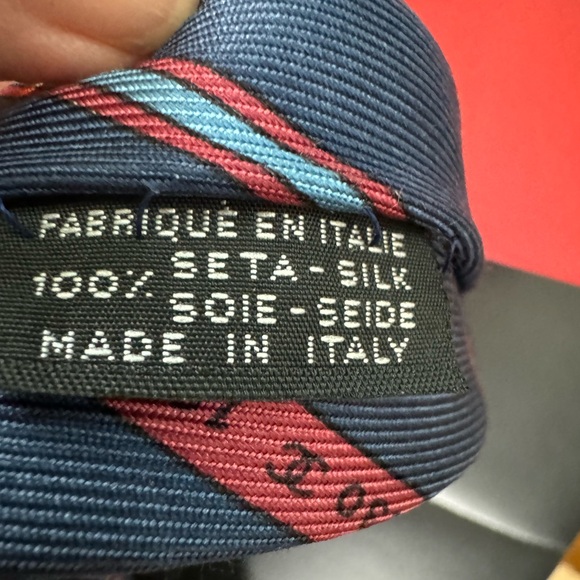 Chanel, Celine & Gucci neck ties - Picture 8 of 10